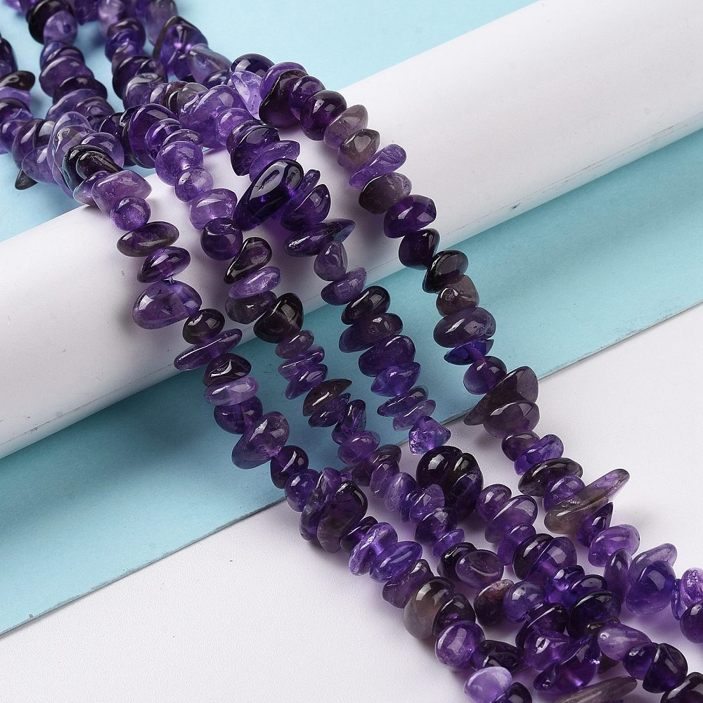 אבני חן בחיתוך צ'יפס אמטיסט 8-5 מ"מ, שורה כ-80 סנטימרים