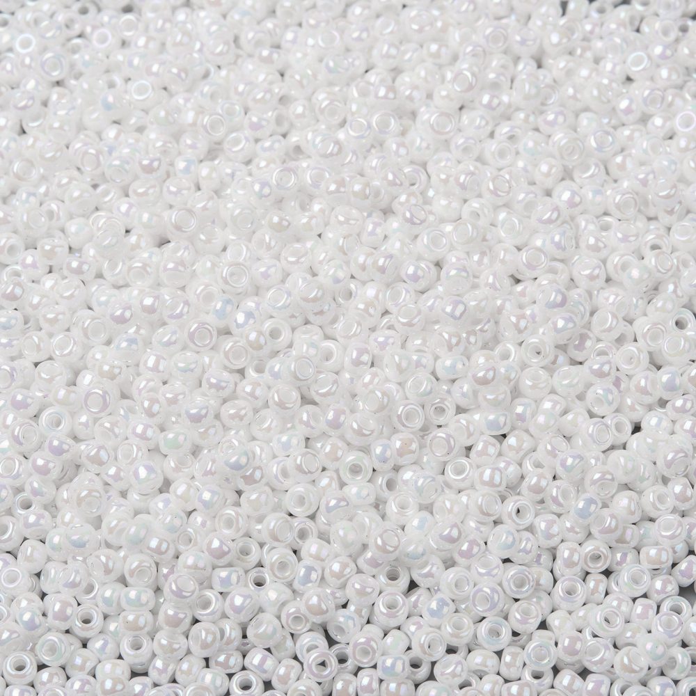 חרוזים יפנים מיוקי בצבע לבן פנינה, 3 מ"מ, חור 1 מ"מ - 10 גרם בחבילה (כ420 חרוזים)