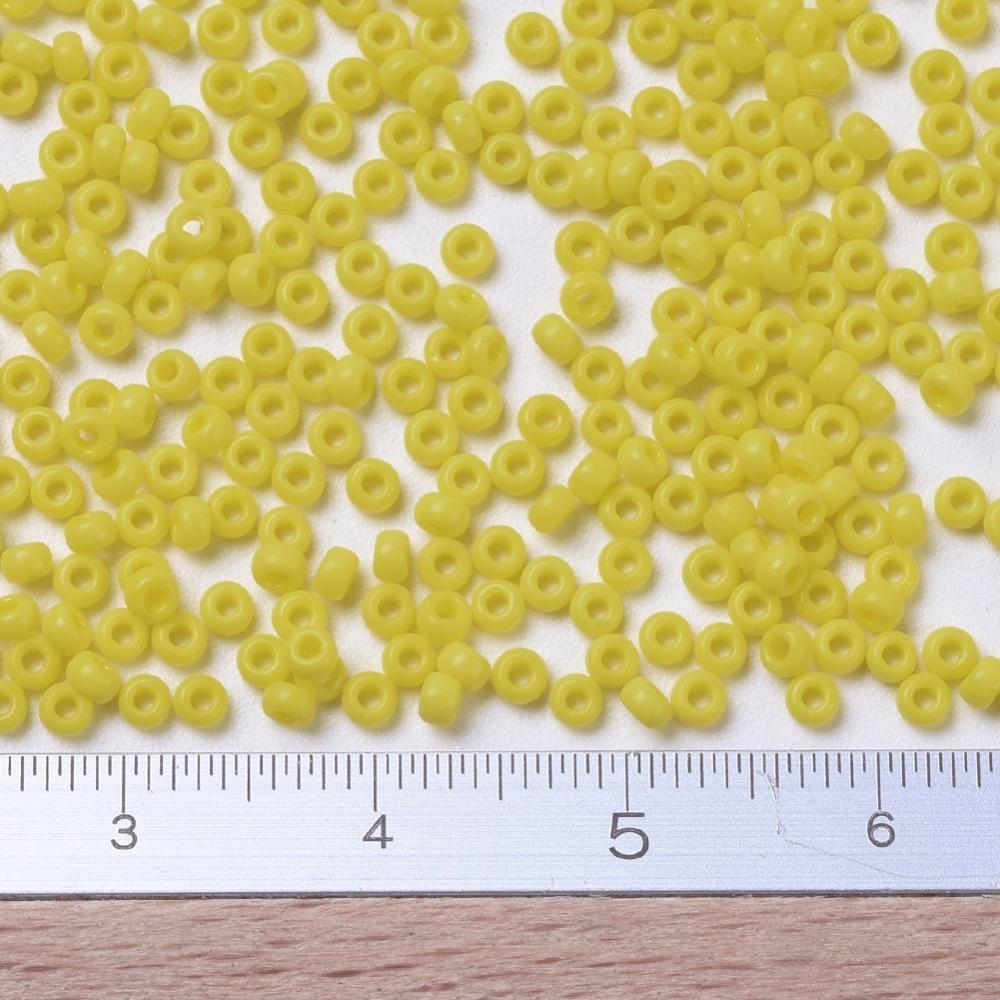 חרוזים יפנים מיוקי צהוב, גודל 11 (2 מ"מ), חור 0.8 מ"מ, 10 גרם